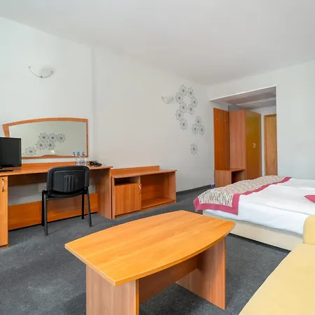 Mpm Kalina Garden Hotel