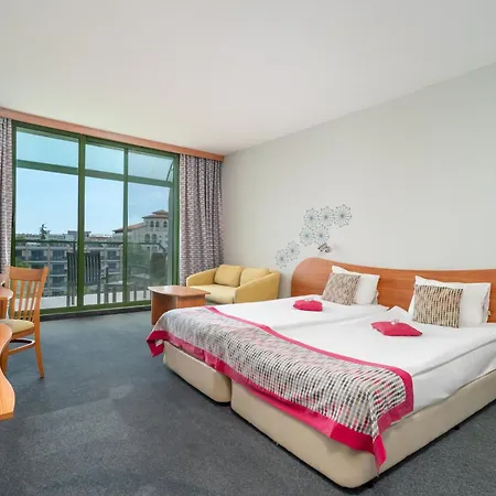 Hotel Mpm Kalina Garden 4*